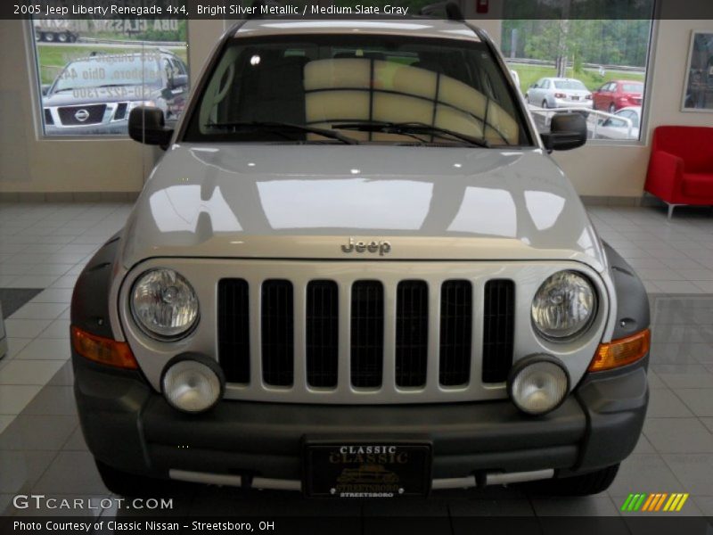 Bright Silver Metallic / Medium Slate Gray 2005 Jeep Liberty Renegade 4x4
