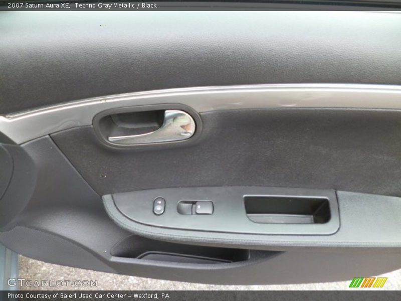 Techno Gray Metallic / Black 2007 Saturn Aura XE