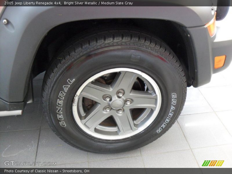 Bright Silver Metallic / Medium Slate Gray 2005 Jeep Liberty Renegade 4x4