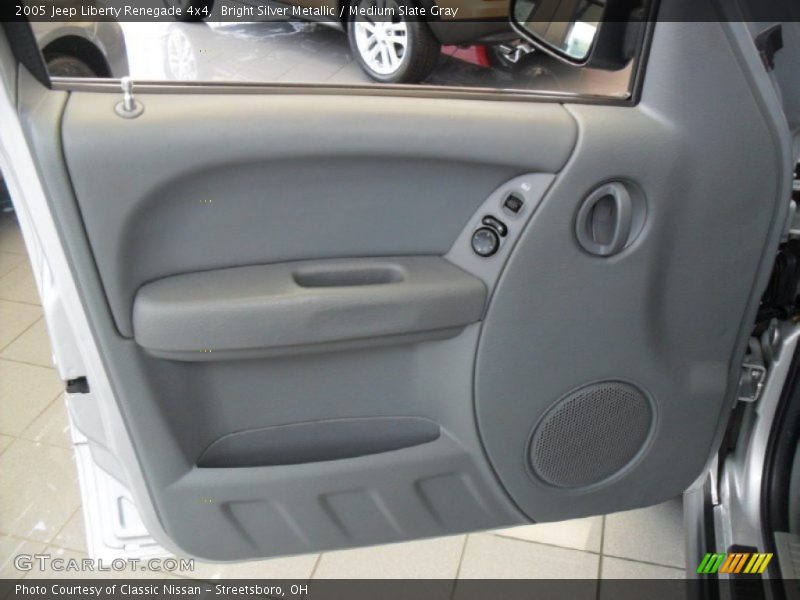 Bright Silver Metallic / Medium Slate Gray 2005 Jeep Liberty Renegade 4x4
