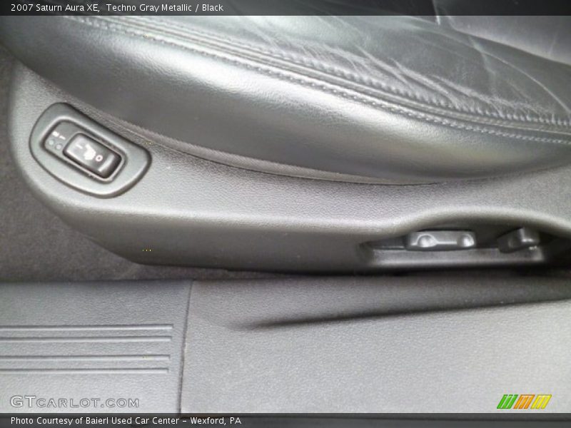 Techno Gray Metallic / Black 2007 Saturn Aura XE