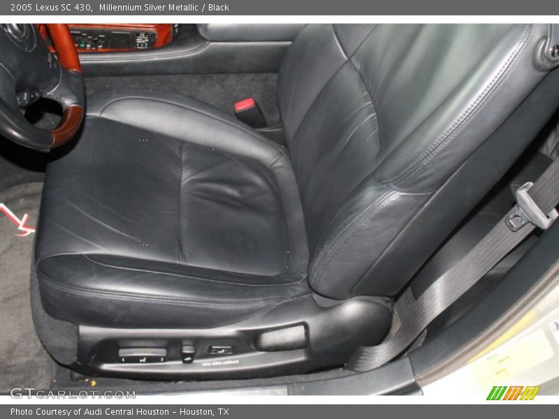 Millennium Silver Metallic / Black 2005 Lexus SC 430