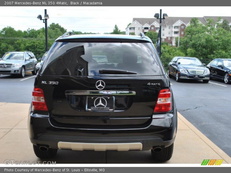 Black / Macadamia 2007 Mercedes-Benz ML 350 4Matic
