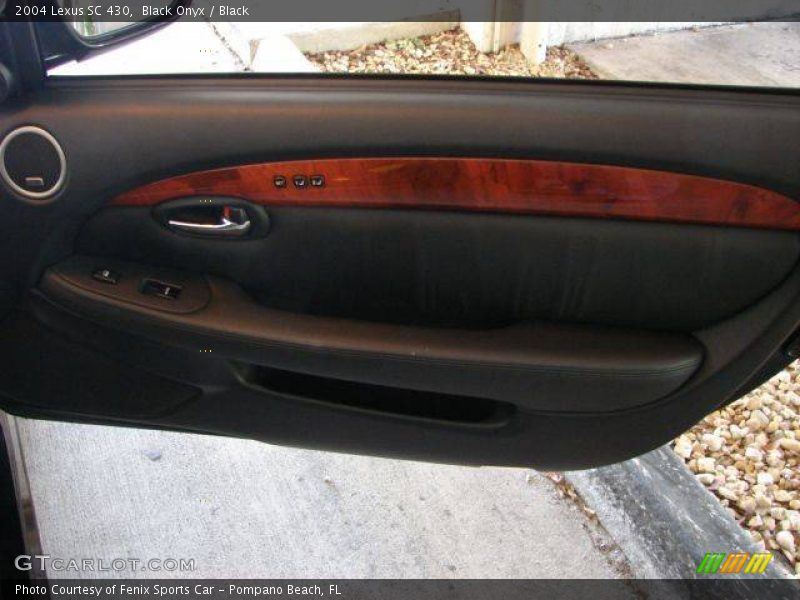 Black Onyx / Black 2004 Lexus SC 430