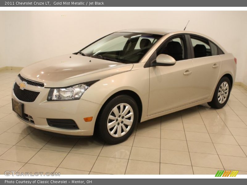 Gold Mist Metallic / Jet Black 2011 Chevrolet Cruze LT