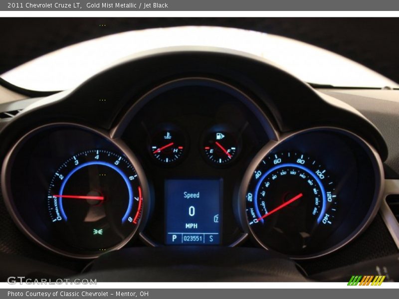 Gold Mist Metallic / Jet Black 2011 Chevrolet Cruze LT