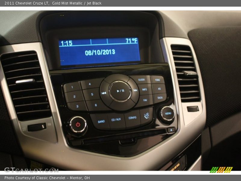 Gold Mist Metallic / Jet Black 2011 Chevrolet Cruze LT