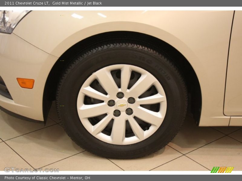 Gold Mist Metallic / Jet Black 2011 Chevrolet Cruze LT
