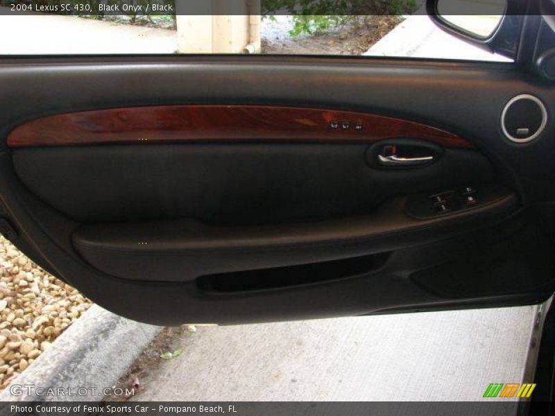 Black Onyx / Black 2004 Lexus SC 430