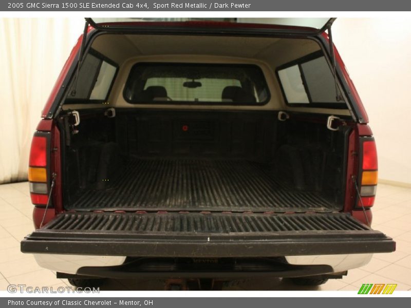 Sport Red Metallic / Dark Pewter 2005 GMC Sierra 1500 SLE Extended Cab 4x4