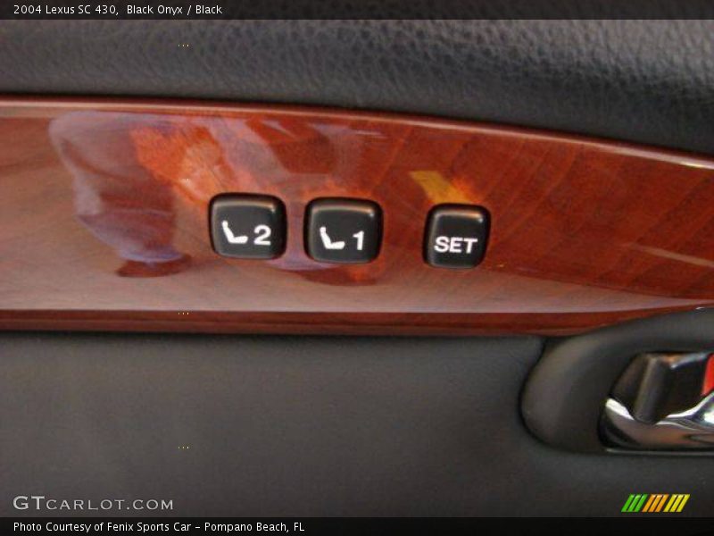 Black Onyx / Black 2004 Lexus SC 430