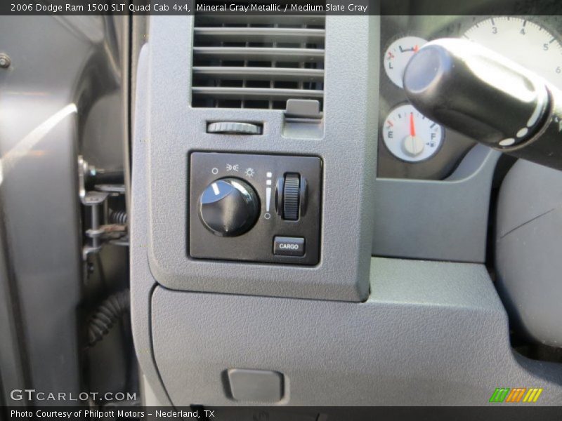 Mineral Gray Metallic / Medium Slate Gray 2006 Dodge Ram 1500 SLT Quad Cab 4x4