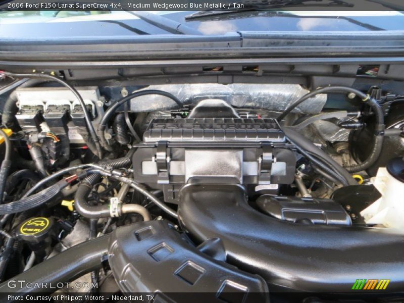 Medium Wedgewood Blue Metallic / Tan 2006 Ford F150 Lariat SuperCrew 4x4