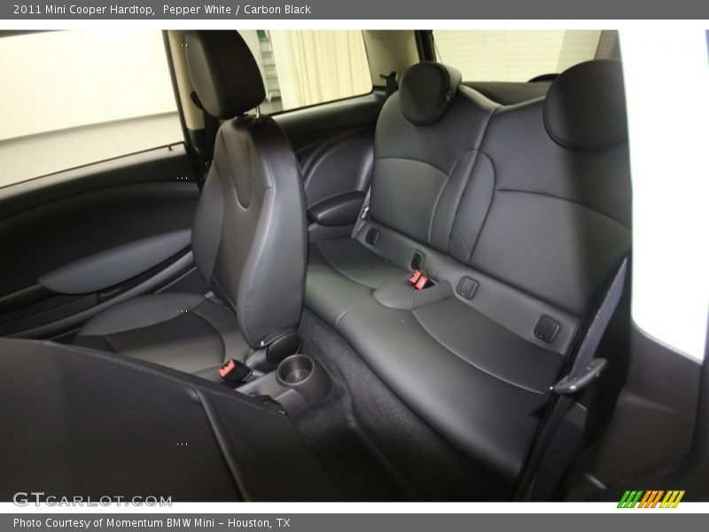 Pepper White / Carbon Black 2011 Mini Cooper Hardtop