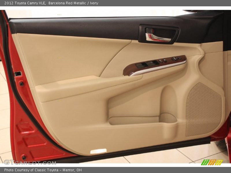 Barcelona Red Metallic / Ivory 2012 Toyota Camry XLE