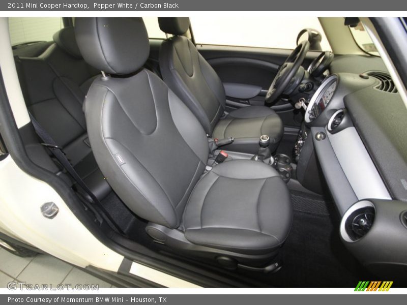 Pepper White / Carbon Black 2011 Mini Cooper Hardtop