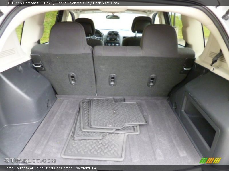 Bright Silver Metallic / Dark Slate Gray 2011 Jeep Compass 2.4 4x4