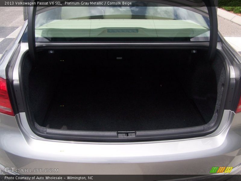 Platinum Gray Metallic / Cornsilk Beige 2013 Volkswagen Passat V6 SEL