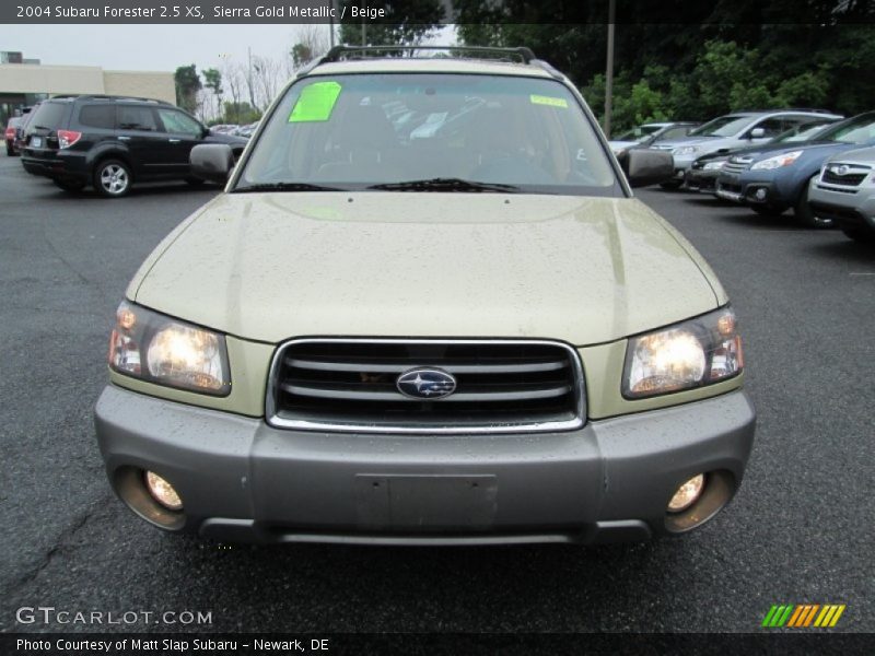 Sierra Gold Metallic / Beige 2004 Subaru Forester 2.5 XS