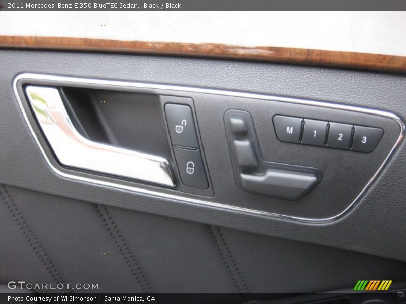 Black / Black 2011 Mercedes-Benz E 350 BlueTEC Sedan