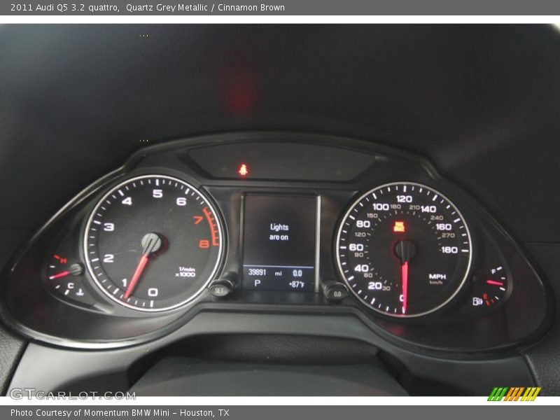 Quartz Grey Metallic / Cinnamon Brown 2011 Audi Q5 3.2 quattro