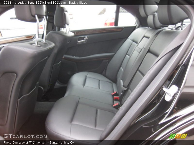Black / Black 2011 Mercedes-Benz E 350 BlueTEC Sedan