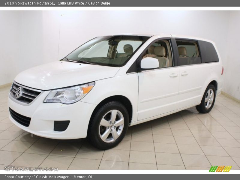 Calla Lilly White / Ceylon Beige 2010 Volkswagen Routan SE