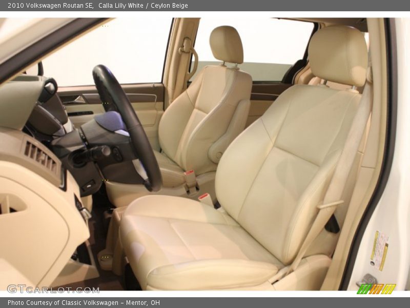 Calla Lilly White / Ceylon Beige 2010 Volkswagen Routan SE