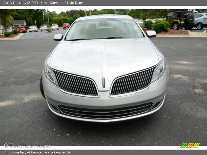 Silver Diamond / Light Dune 2013 Lincoln MKS FWD