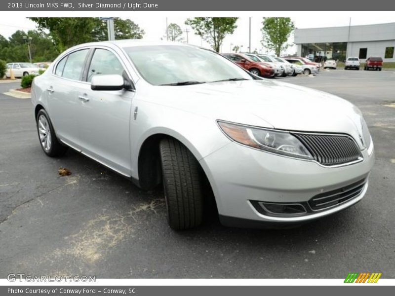 Silver Diamond / Light Dune 2013 Lincoln MKS FWD