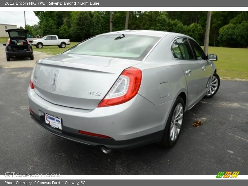Silver Diamond / Light Dune 2013 Lincoln MKS FWD