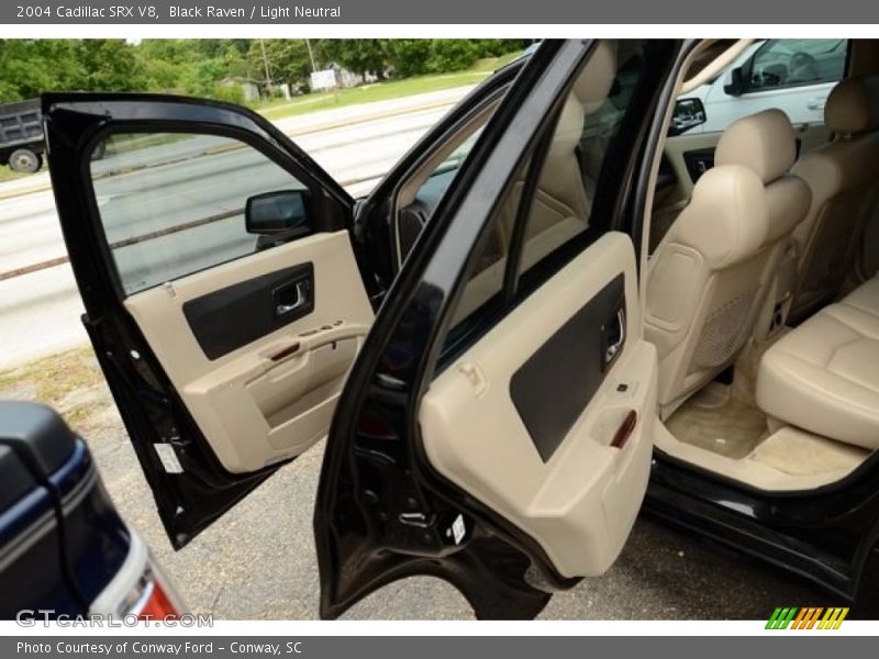 Black Raven / Light Neutral 2004 Cadillac SRX V8