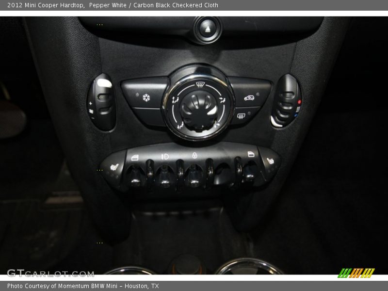 Pepper White / Carbon Black Checkered Cloth 2012 Mini Cooper Hardtop