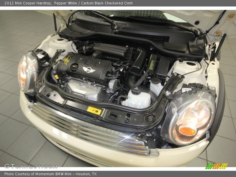 Pepper White / Carbon Black Checkered Cloth 2012 Mini Cooper Hardtop