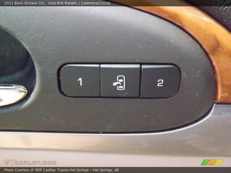 Gold Mist Metallic / Cashmere/Cocoa 2011 Buick Enclave CXL
