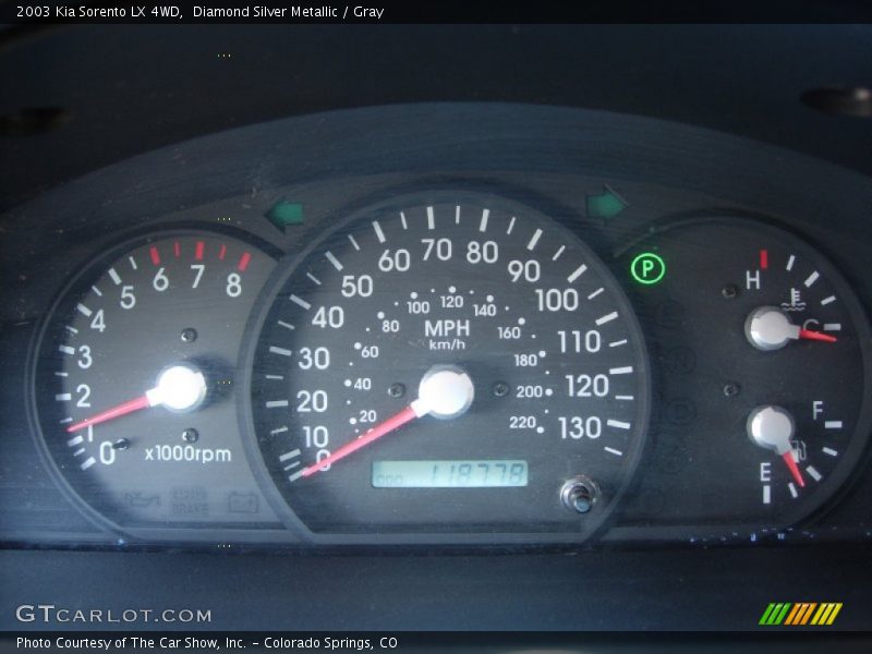 Diamond Silver Metallic / Gray 2003 Kia Sorento LX 4WD