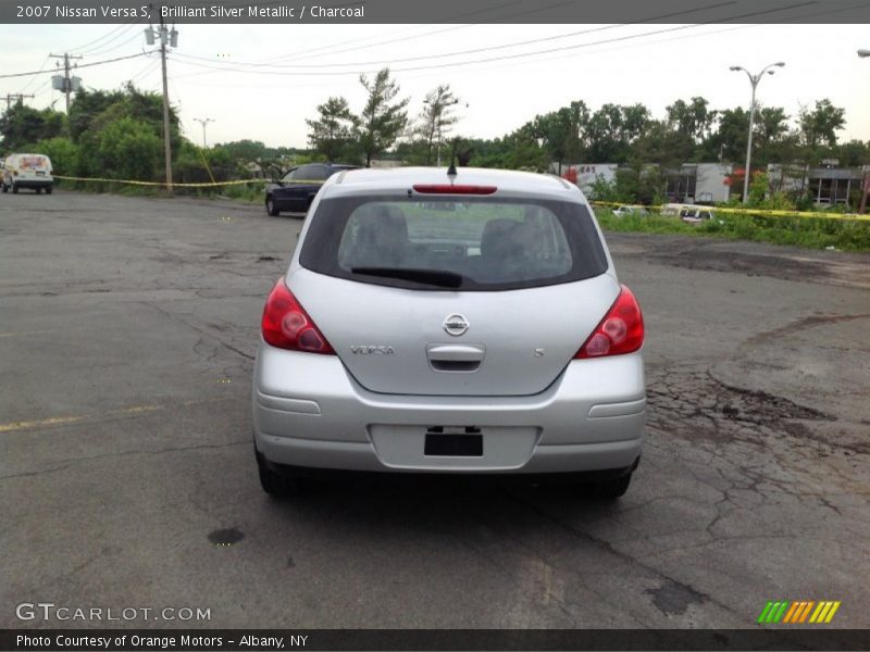 Brilliant Silver Metallic / Charcoal 2007 Nissan Versa S
