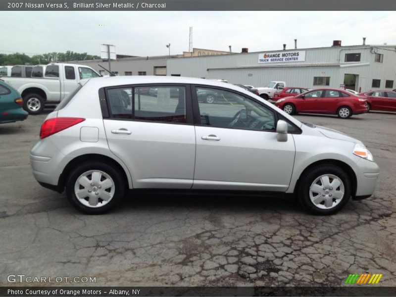 Brilliant Silver Metallic / Charcoal 2007 Nissan Versa S