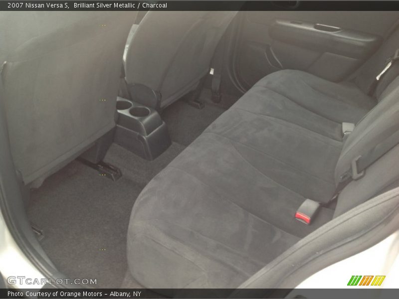 Brilliant Silver Metallic / Charcoal 2007 Nissan Versa S