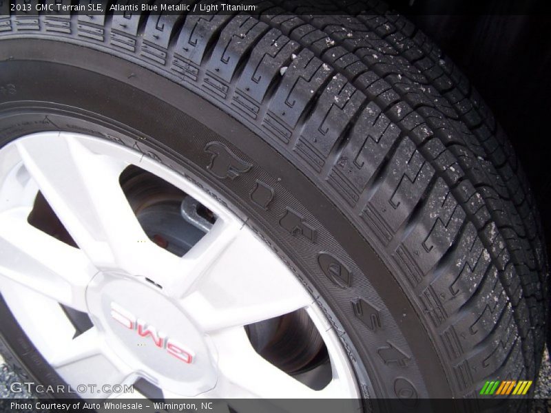 Atlantis Blue Metallic / Light Titanium 2013 GMC Terrain SLE