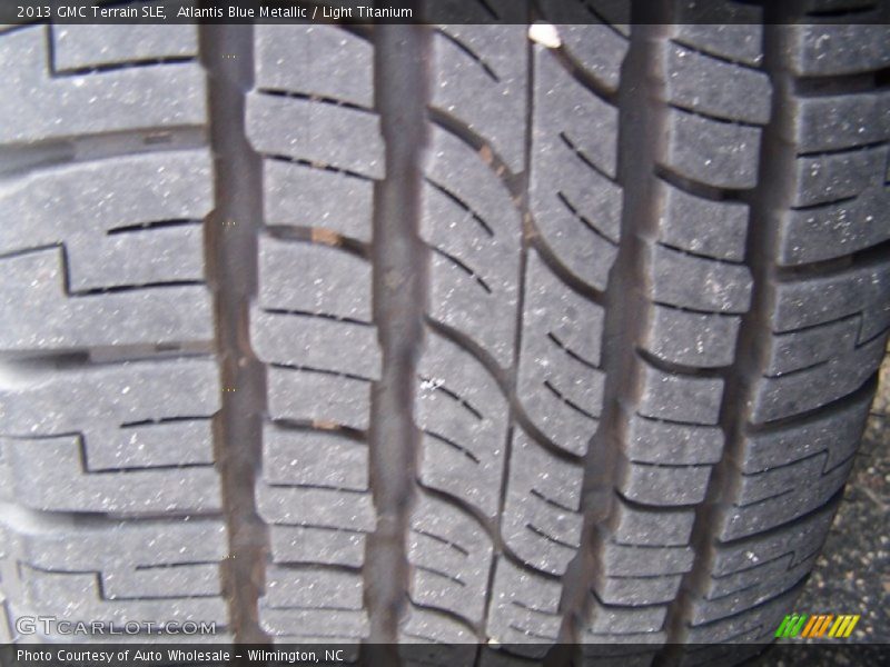 Atlantis Blue Metallic / Light Titanium 2013 GMC Terrain SLE