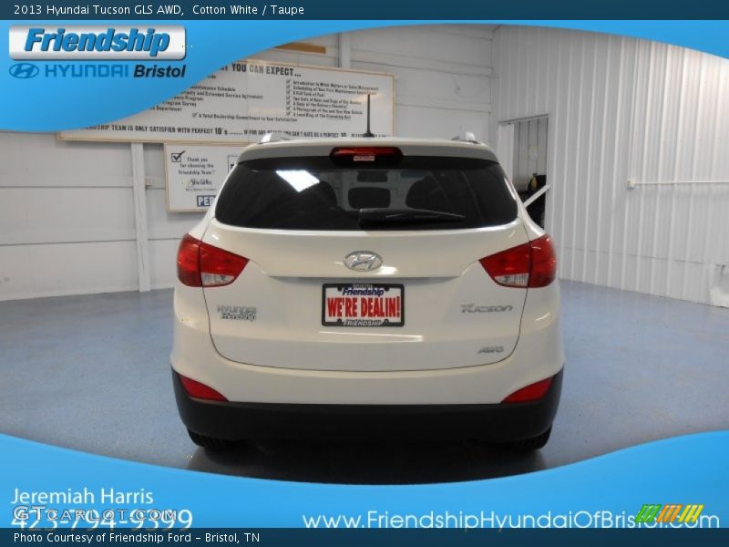 Cotton White / Taupe 2013 Hyundai Tucson GLS AWD