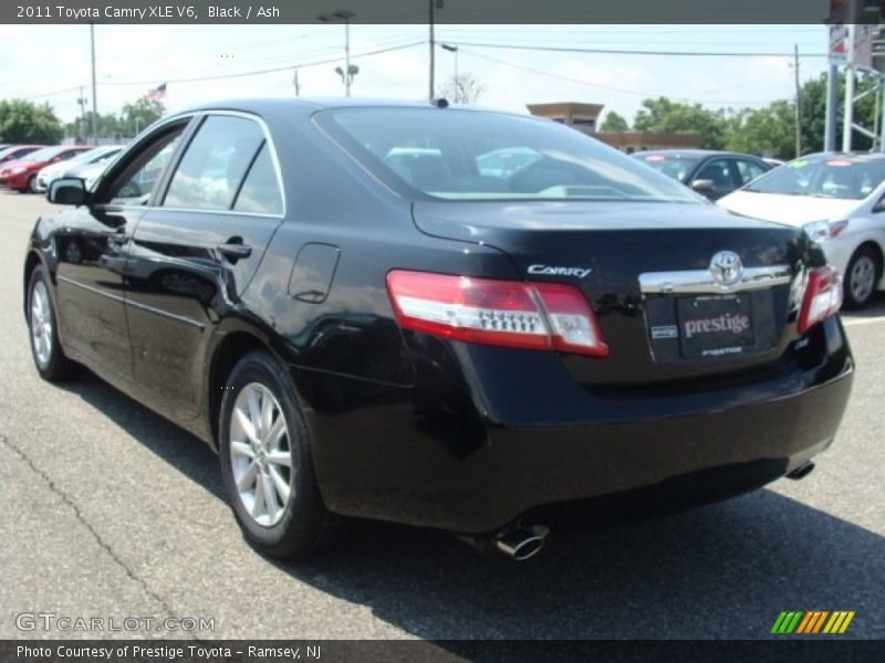 Black / Ash 2011 Toyota Camry XLE V6