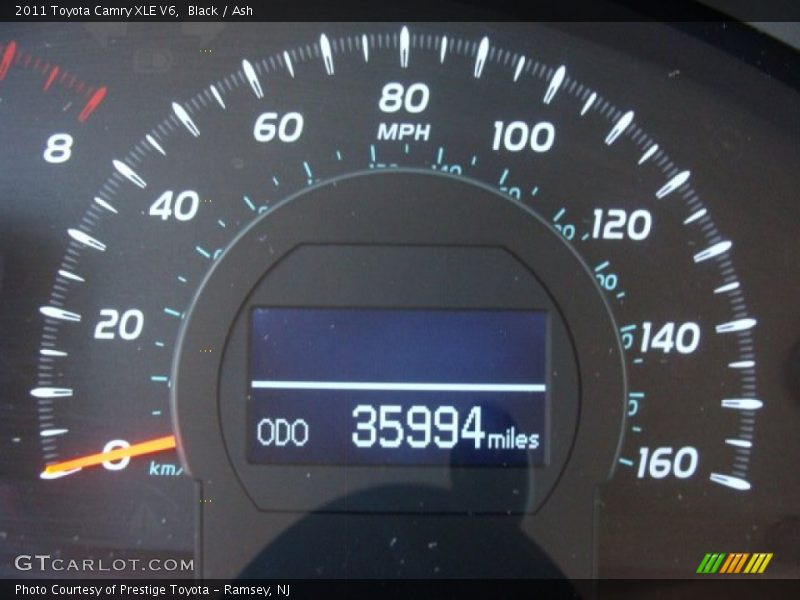 Black / Ash 2011 Toyota Camry XLE V6