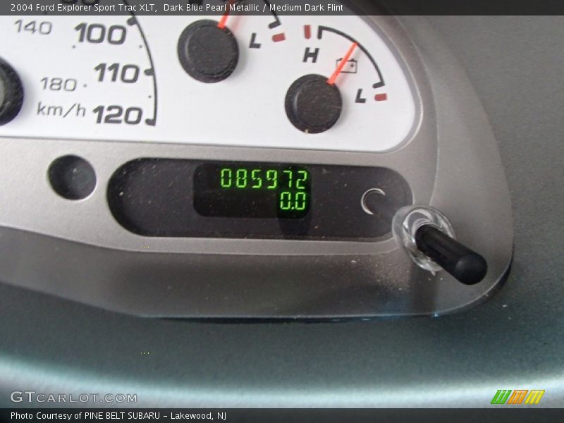 Dark Blue Pearl Metallic / Medium Dark Flint 2004 Ford Explorer Sport Trac XLT