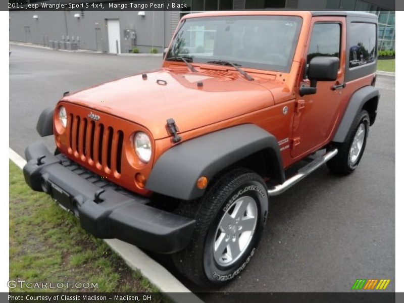 Mango Tango Pearl / Black 2011 Jeep Wrangler Sport S 4x4