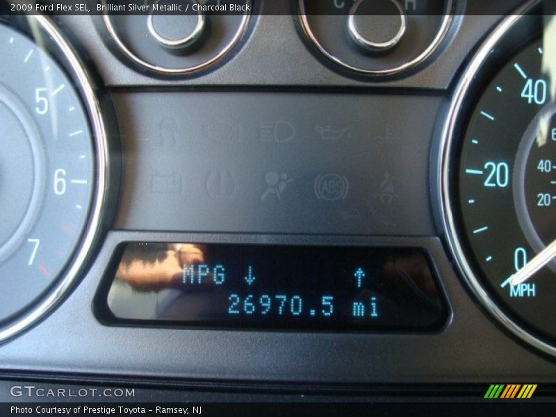Brilliant Silver Metallic / Charcoal Black 2009 Ford Flex SEL