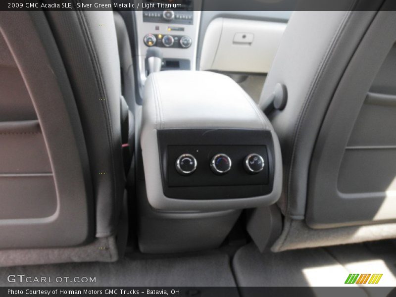 Silver Green Metallic / Light Titanium 2009 GMC Acadia SLE
