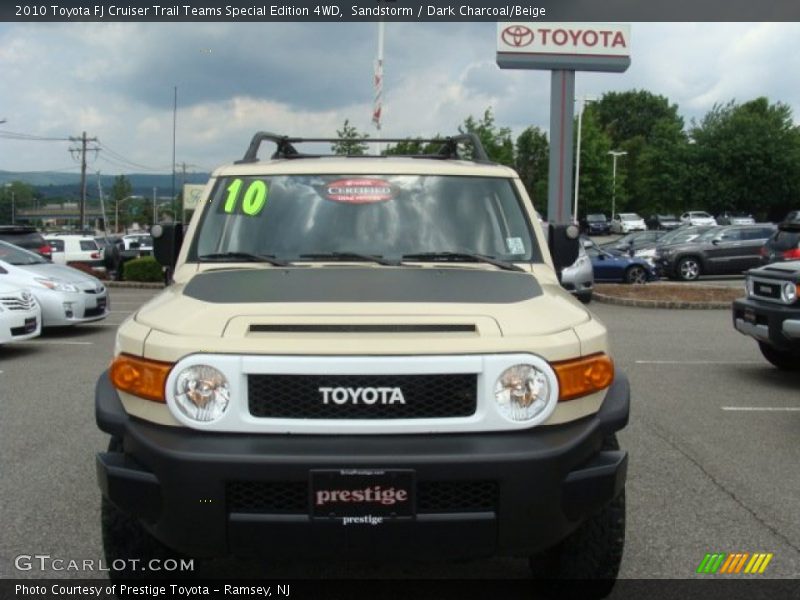 Sandstorm / Dark Charcoal/Beige 2010 Toyota FJ Cruiser Trail Teams Special Edition 4WD