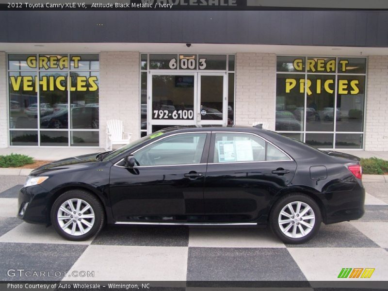 Attitude Black Metallic / Ivory 2012 Toyota Camry XLE V6